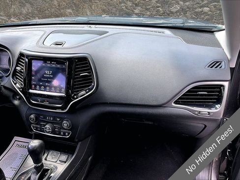Used 2019 Jeep Cherokee Limited AWD/4WD image 14