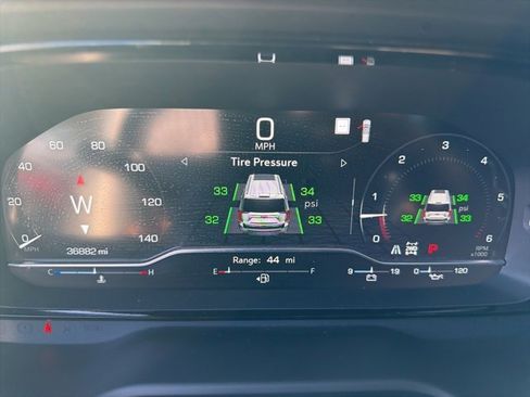 Used 2022 GMC Yukon Denali image 14