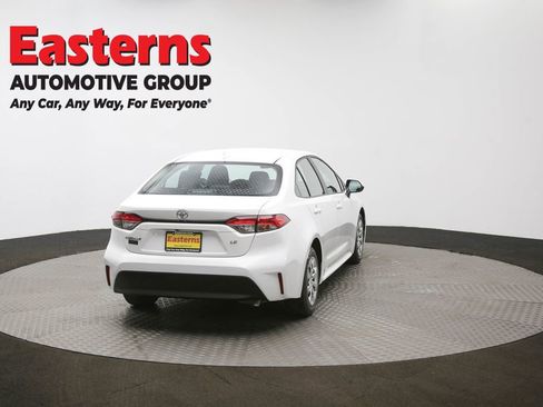 Used 2024 Toyota Corolla LE image 37