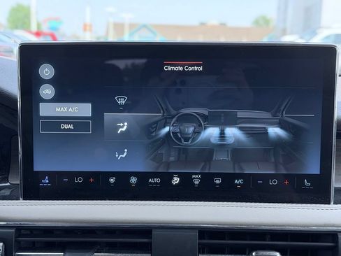 Certified 2023 Lincoln Corsair Reserve w/ Equipment Group 201A AWD/4WD image 44