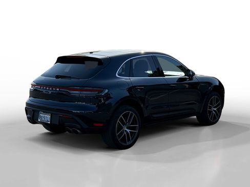 Used 2022 Porsche Macan S image 5