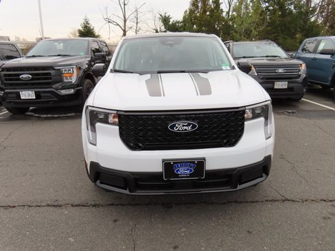 New 2026 Ford Maverick Lariat w/ Black Appearance Package image 2