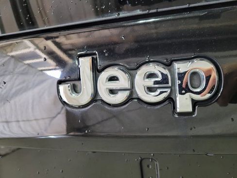 Used 2019 Jeep Cherokee Limited image 66