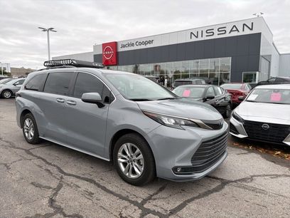 Used 2023 Toyota Sienna XSE