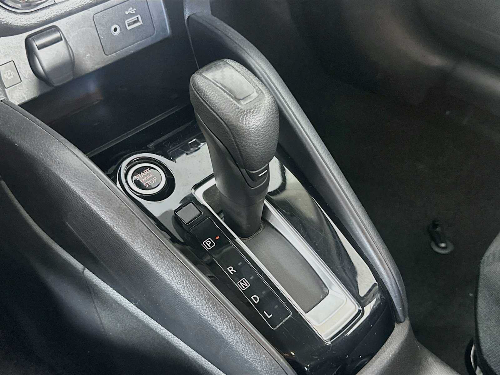 Used 2024 Nissan Versa SV FWD image 14