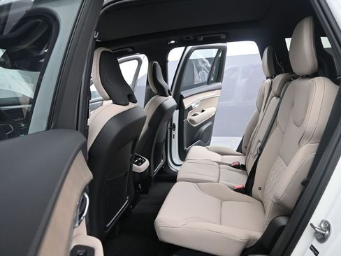New 2026 Volvo XC90 B6 Plus AWD/4WD image 20