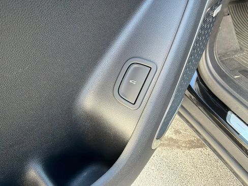 Used 2025 Buick Enclave Preferred w/ LPO, Floor Liner Package FWD image 57