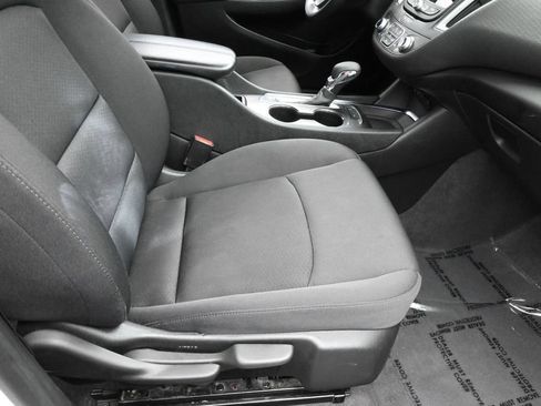 Used 2024 Chevrolet Malibu LT FWD image 41