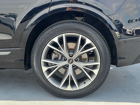 Used 2021 Audi Q8 Premium Plus w/ Premium Plus Package AWD/4WD image 12