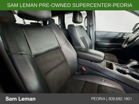 Used 2018 Jeep Grand Cherokee Altitude AWD/4WD image 27