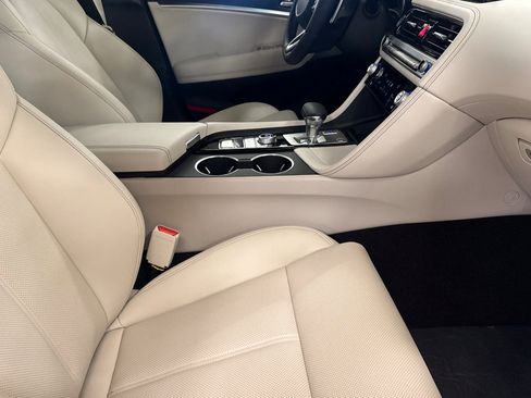 New 2026 Genesis G70 2.5T RWD image 15