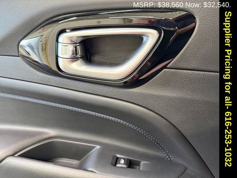 New 2026 Jeep Compass Latitude w/ Quick Order Package 29K image 18