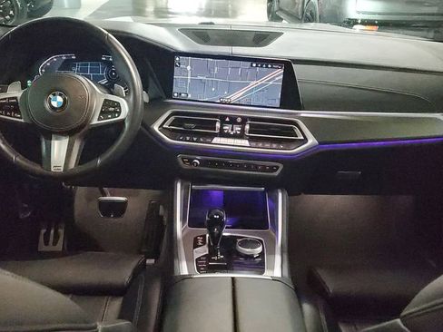 Used 2022 BMW X6 xDrive40i w/ M Sport Package image 12