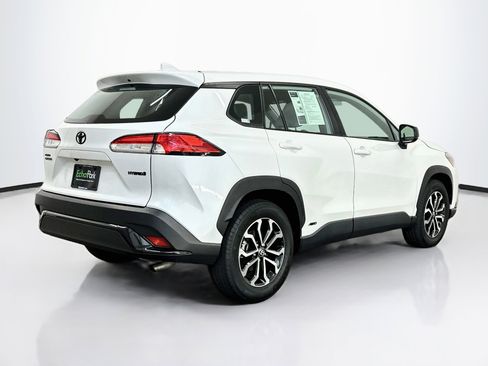Used 2024 Toyota Corolla Cross AWD Hybrid image 9