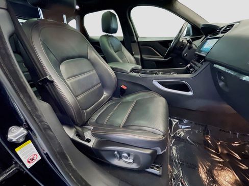 Used 2020 Jaguar F-PACE Prestige AWD/4WD image 20