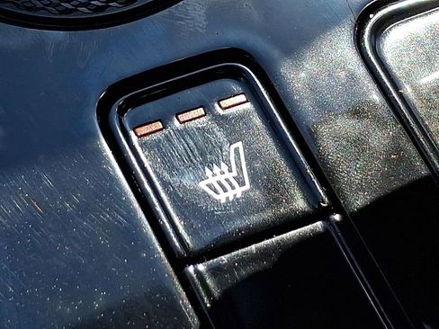 Certified 2023 Kia Niro EX FWD image 21
