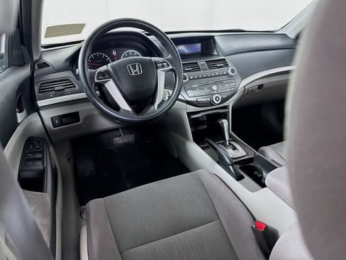 Used 2011 Honda Accord LX image 19
