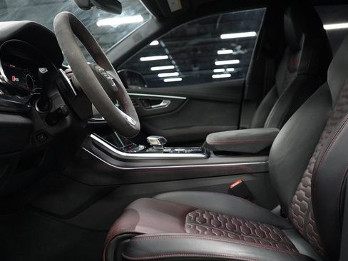 Used 2025 Audi RS Q8 performance AWD/4WD image 10