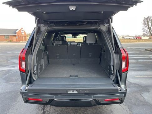 New 2026 Ford Expedition Max Platinum image 71