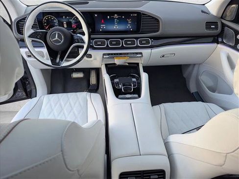 New 2026 Mercedes-Benz Maybach GLS 600 Maybach GLS 600 image 14