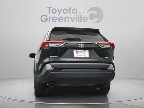 Certified 2024 Toyota RAV4 XLE FWD image 10