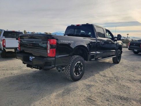 New 2026 Ford F350 Platinum w/ Tremor Off-Road Package image 4