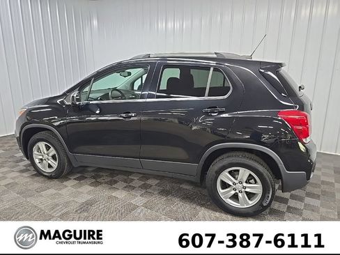 Used 2020 Chevrolet Trax LT AWD/4WD image 4
