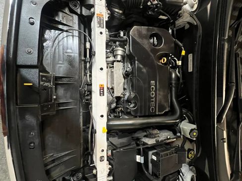 Used 2019 GMC Terrain SLE FWD image 9