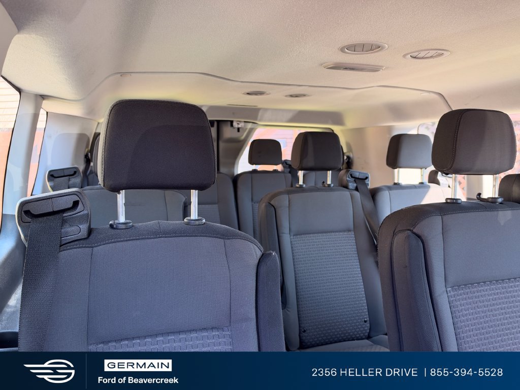 Used 2023 Ford Transit 350 XLT RWD image 4