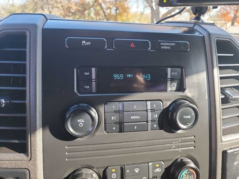 Used 2017 Ford F250 XL w/ Power Equipment Group image 24