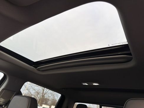 Used 2024 GMC Sierra 1500 Denali w/ Denali Reserve Package image 10