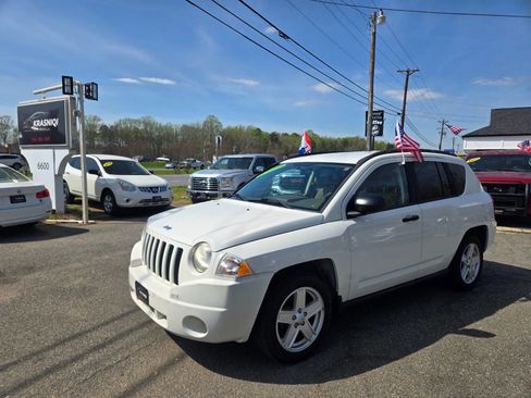 Used 2007 Jeep Compass Sport FWD image 1