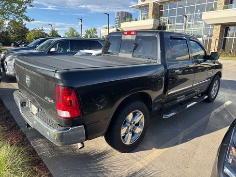 Used 2017 RAM 1500 Big Horn AWD/4WD image 3
