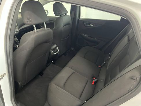 Used 2023 Chevrolet Malibu LT FWD image 24
