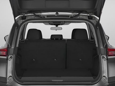 Used 2023 Nissan Rogue S image 14