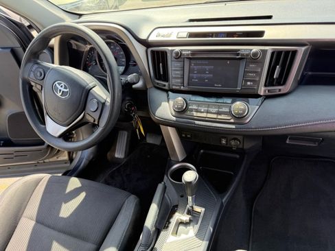 Used 2015 Toyota RAV4 XLE FWD image 24