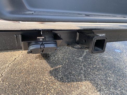 New 2025 Chevrolet Express 3500 w/ Driver Convenience Package image 18