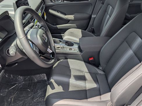 New 2025 Honda Civic Sport image 6