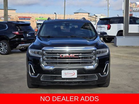 Used 2023 GMC Acadia SLT w/ Preferred Package image 3