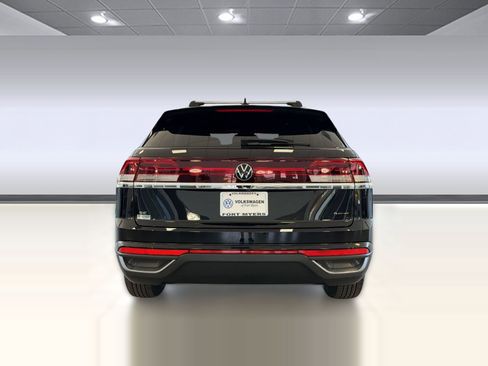 New 2026 Volkswagen Atlas Cross Sport SE AWD/4WD image 10