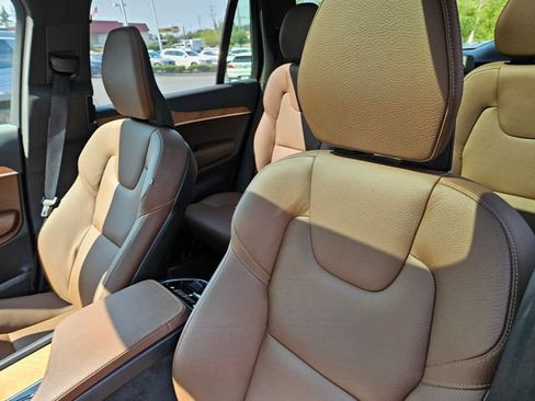 Used 2024 Volvo XC90 T8 Plus AWD/4WD image 19