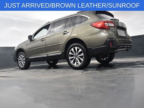 Used 2019 Subaru Outback 3.6R Touring w/ Popular Package #3A image 25