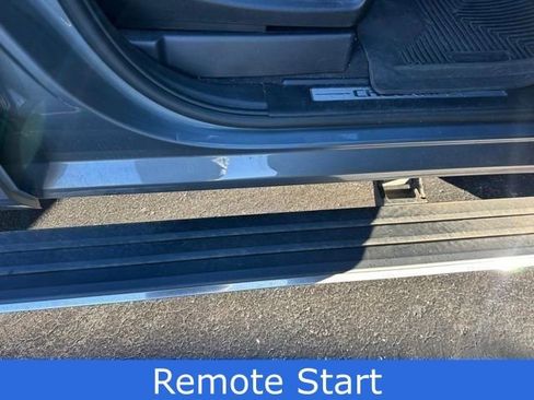 Used 2019 Chevrolet Suburban Premier image 10