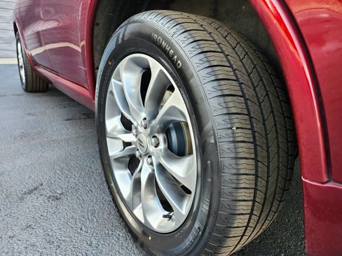 Used 2019 Dodge Durango GT AWD/4WD image 37