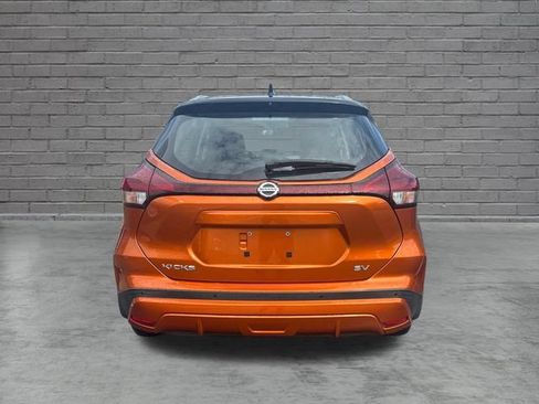 Used 2021 Nissan Kicks SV FWD image 4