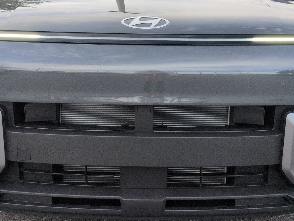 New 2027 Hyundai Kona SEL Sport FWD image 4