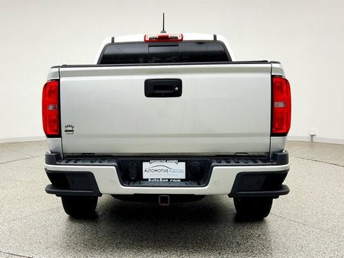 Used 2019 Chevrolet Colorado Z71 AWD/4WD image 6