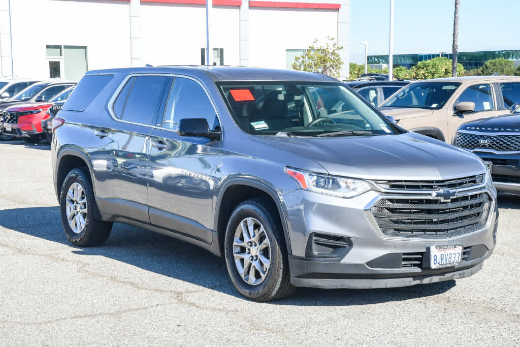 Used 2019 Chevrolet Traverse LS FWD image 3