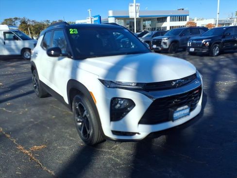 Used 2023 Chevrolet TrailBlazer RS w/ Convenience Package image 1