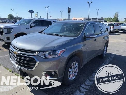 Used 2021 Chevrolet Traverse LT w/ LPO, Floor Liner Package AWD/4WD image 1